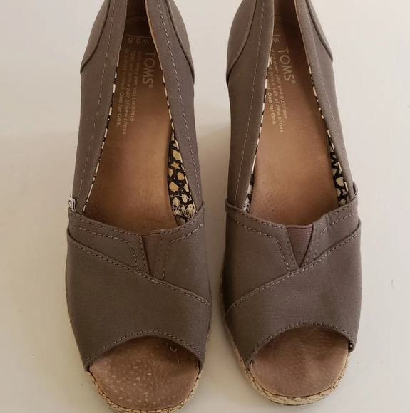Toms wedge heel shoe - Picture 1 of 6